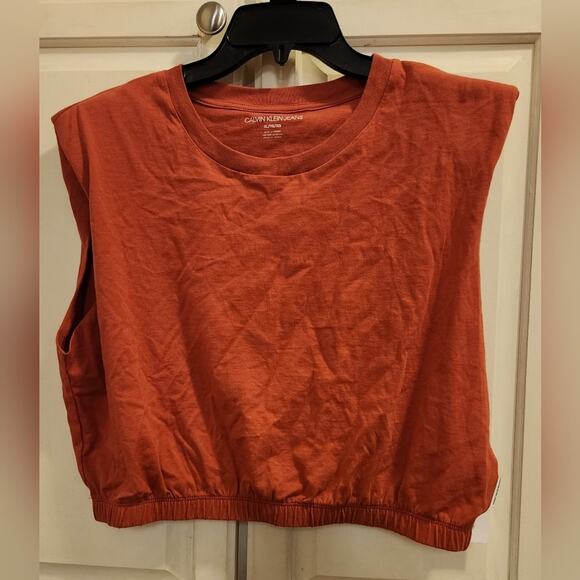 Calvin Klein crop top with shoulder pads.  Size X-large.  Nwt - Picture 1 of 2